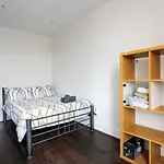Entire Luxurious Flat Sleeps 4 Persons